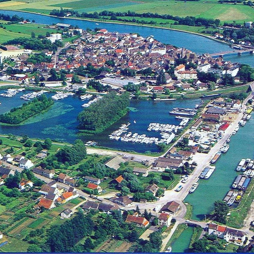 La Caleche, La Diligence, Centre St Jean De Losne Saint-Jean-de-Losne Buitenkant foto